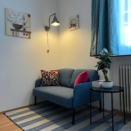 Appartement Antik Chic Mit Gartenblick