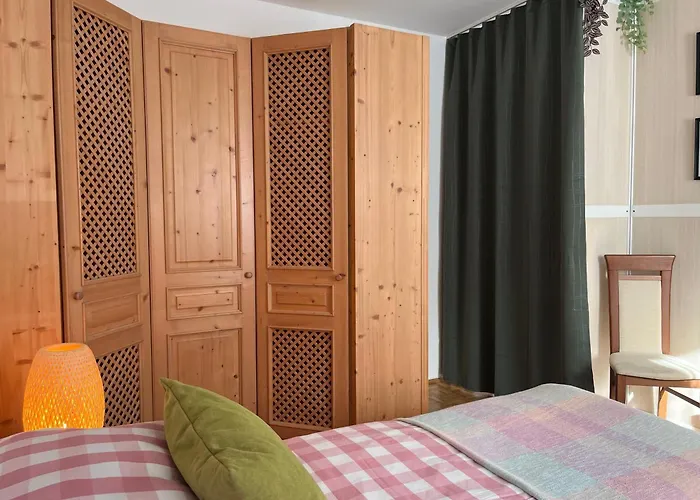 Antik Chic Mit Gartenblick *